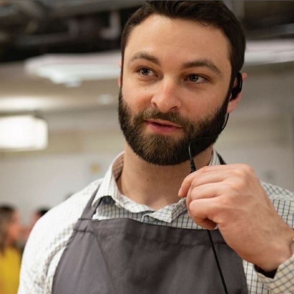 Motorola CLP446e + Motorola G-Shaped Earpiece