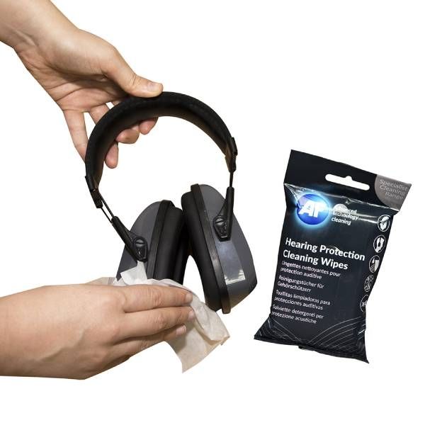 Helmet Cleaning Wipes