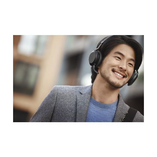 Jabra Evolve2 75 USB-A UC with charging base
