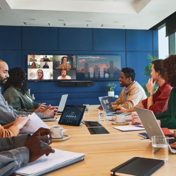 Poly Studio X72 Video Bar