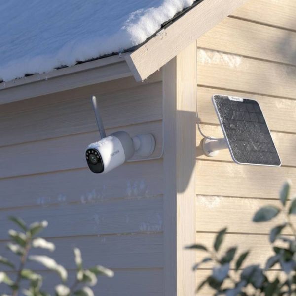 Reolink Altas 2K Solar Battery Security Camera