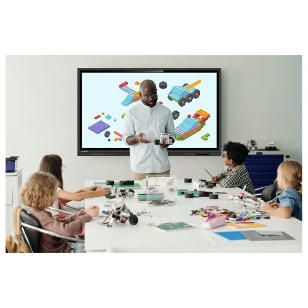 Newline Lyra Pro 86'' Interactive Whiteboard