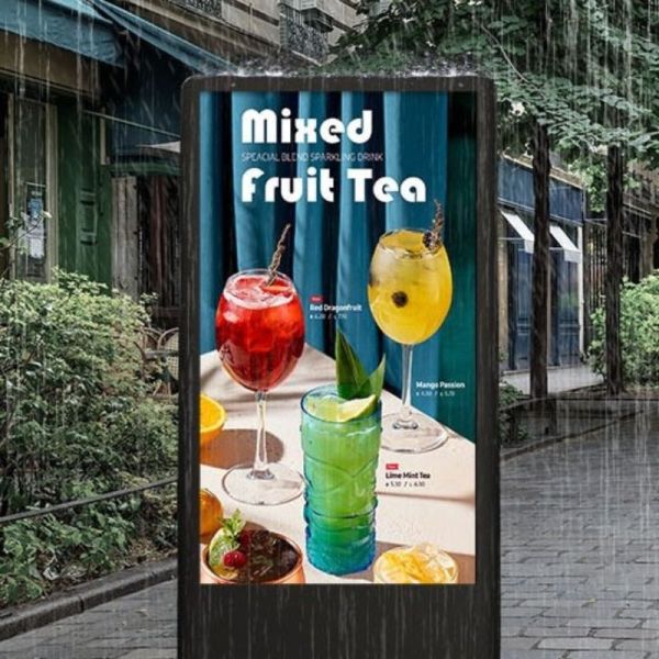 Samsung OH55DX digital signage screen