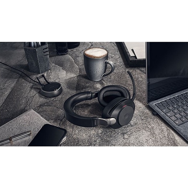 Jabra Evolve2 85: noise-cancelling headset for professionals
