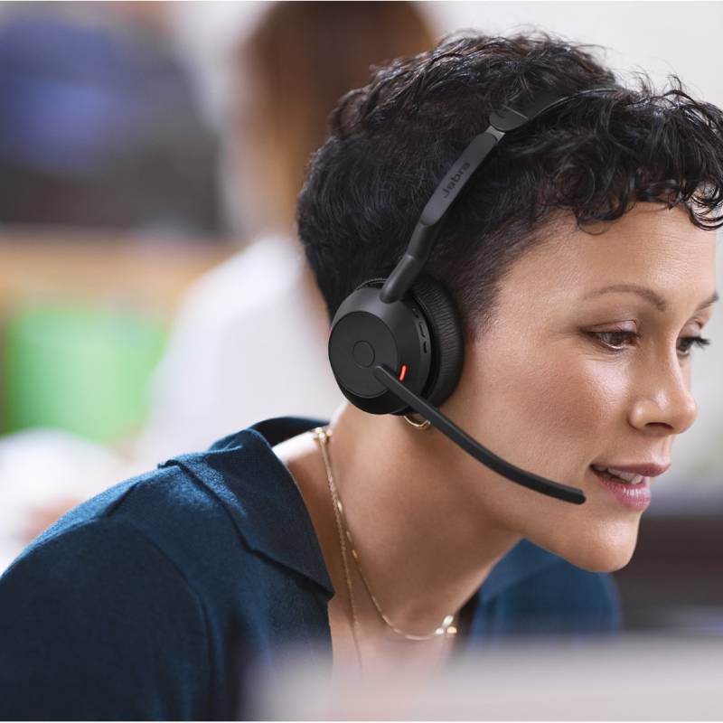 Jabra Evolve2 55: wireless ANC headset for professionals