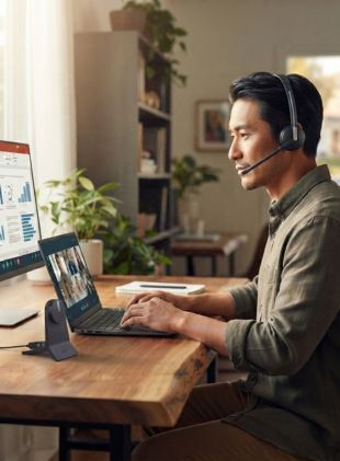 Yealink BH70 Dual Headset with Stand Teams USB-C/A - Onedirect Yealink BH70 Dual Headset with Stand Teams USB-C/A - Onedirect