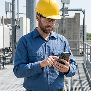 Business smartphones for field workers