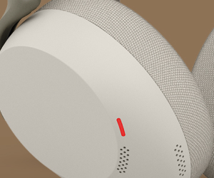 Integrated 360° Busylight indicator