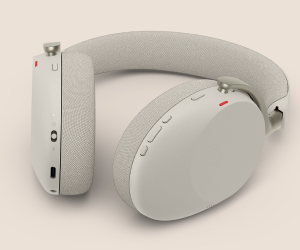 Intuitive physical buttons